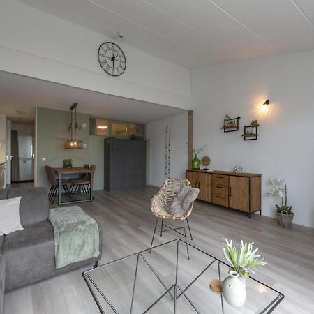 Seaside Apartment With Balcony 朱丽安娜多普 外观 照片