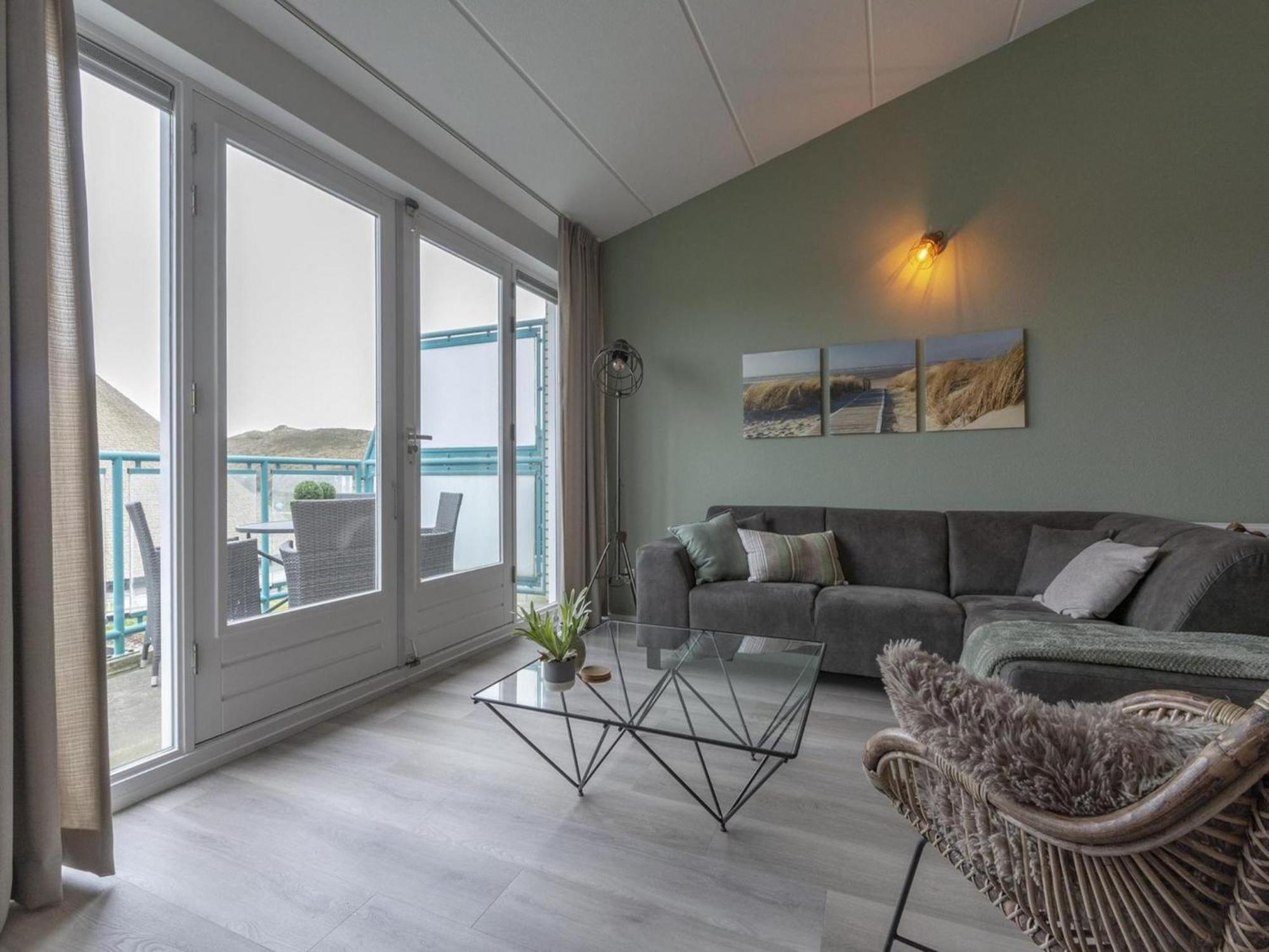 Seaside Apartment With Balcony 朱丽安娜多普 外观 照片
