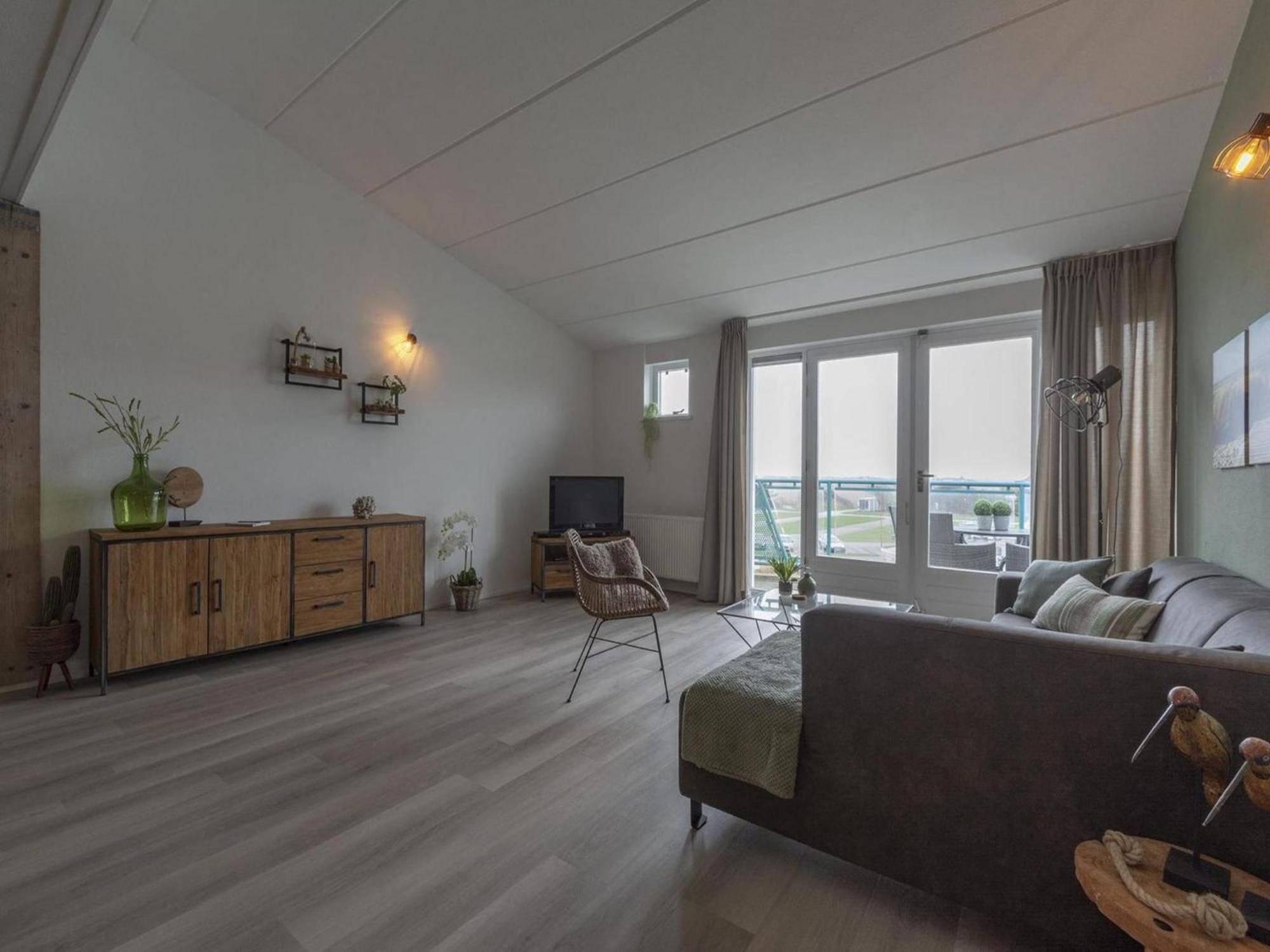 Seaside Apartment With Balcony 朱丽安娜多普 外观 照片